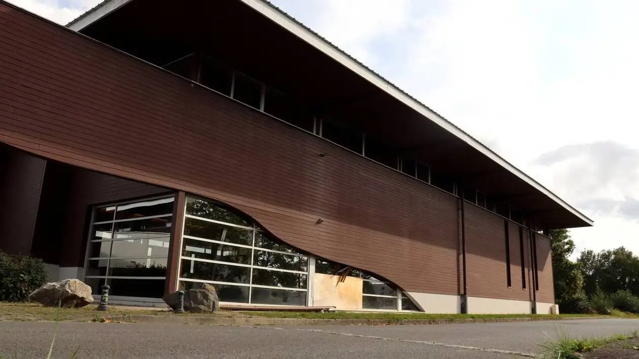 Mjaymza5mtmwywyzogvmyjvlztqwnju3nzjjzmqzogy2nzyyzdi